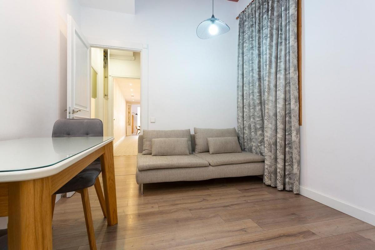 Moderno Y Espacioso En Calle Mallorca Apartamento *