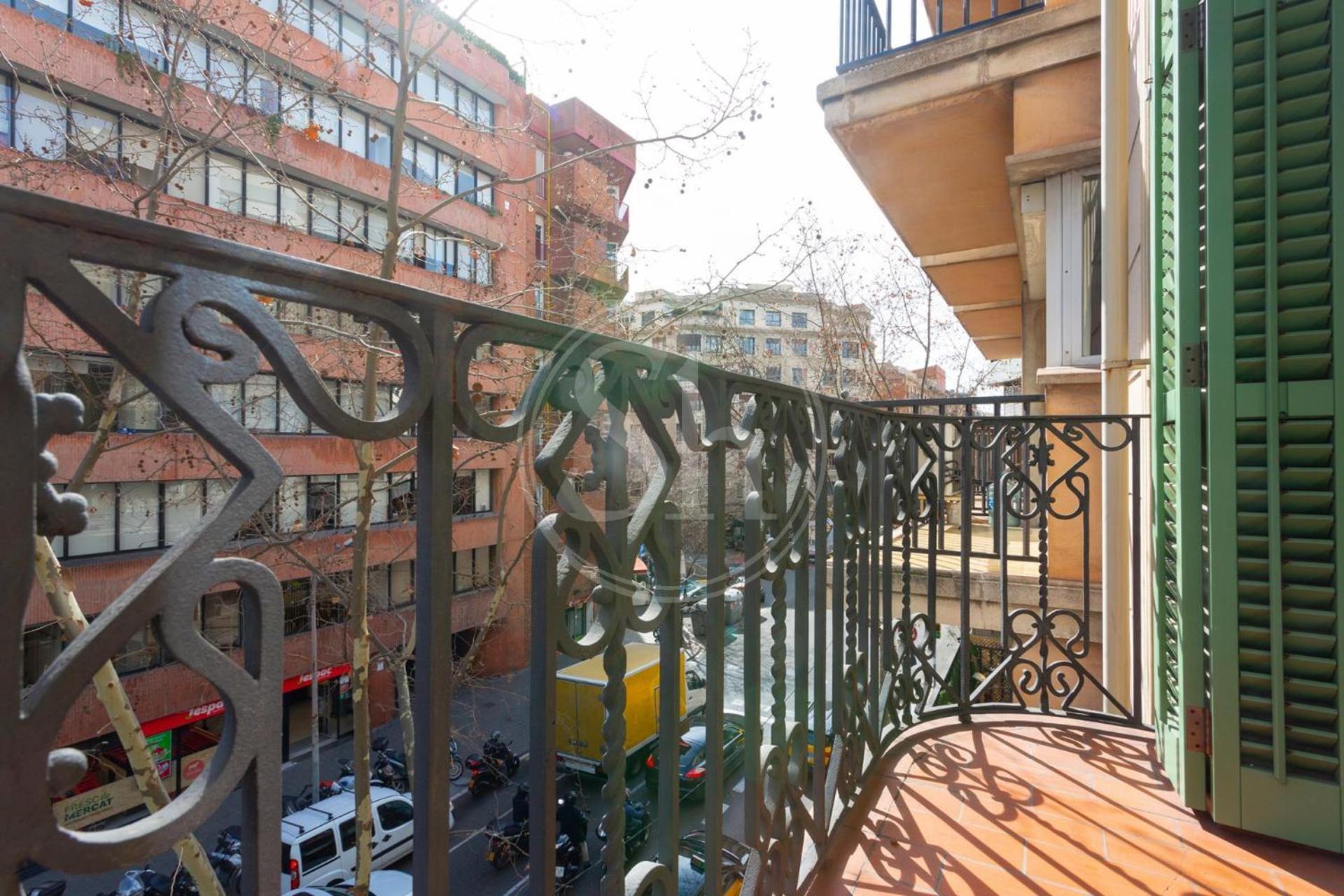 Moderno Y Espacioso En Calle Mallorca Apartamento *
