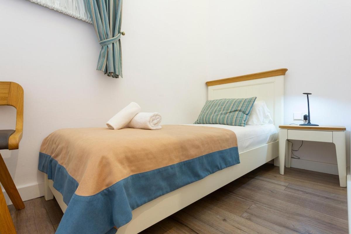Moderno Y Espacioso En Calle Mallorca Apartamento Barcelona