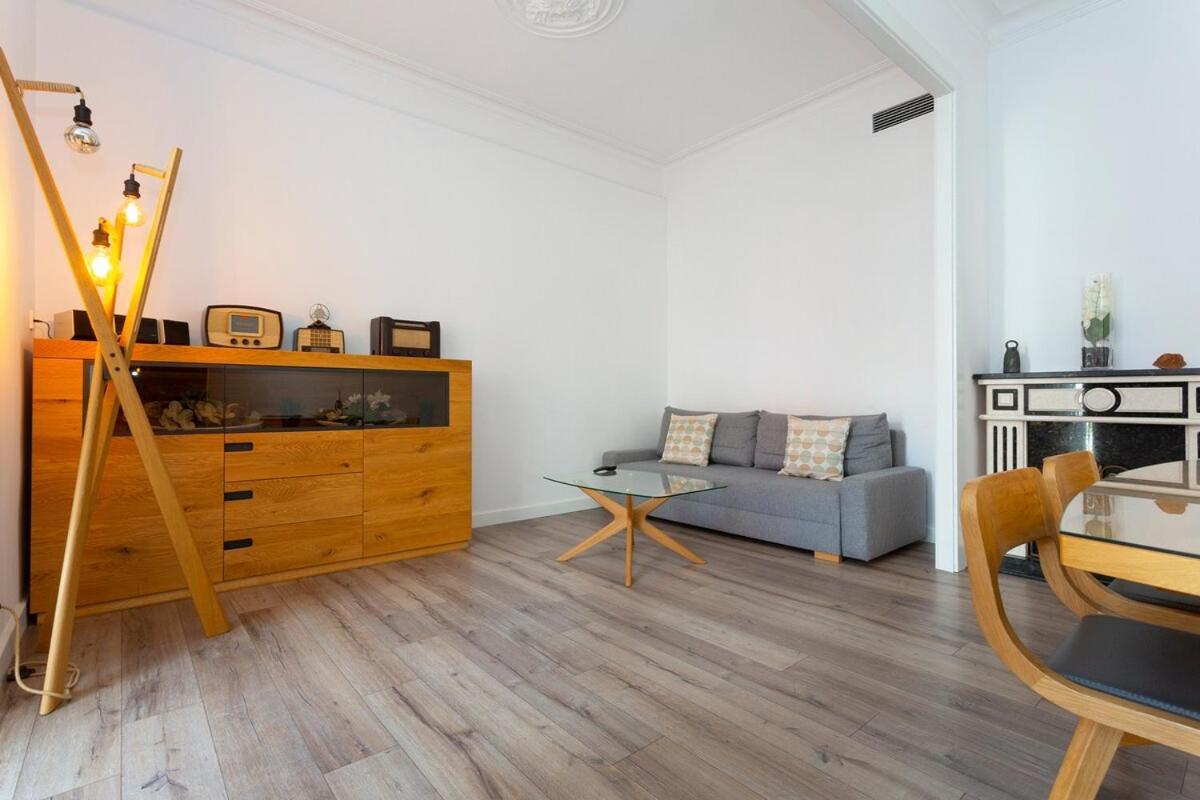 Apartamento Moderno Y Espacioso En Calle Mallorca Barcelona